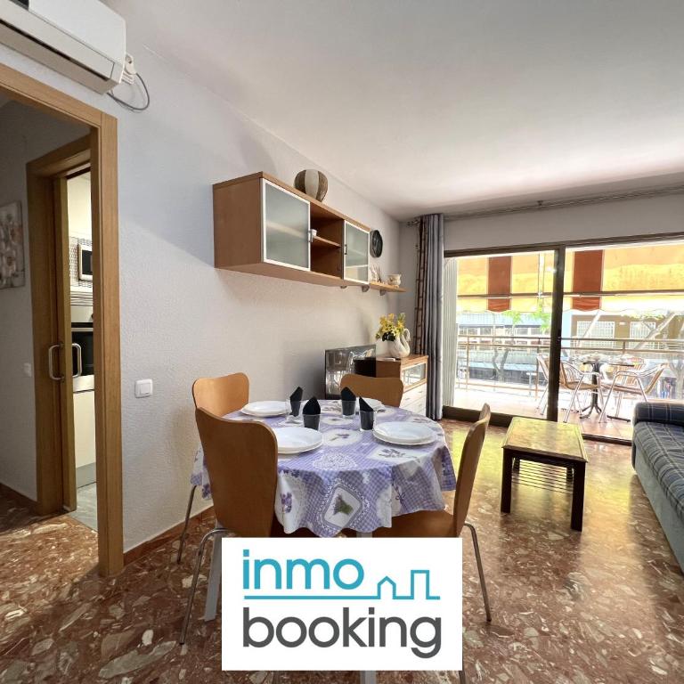 Casalmar SalouBeach - Two-Bedroom Apartment with Terrace - 21