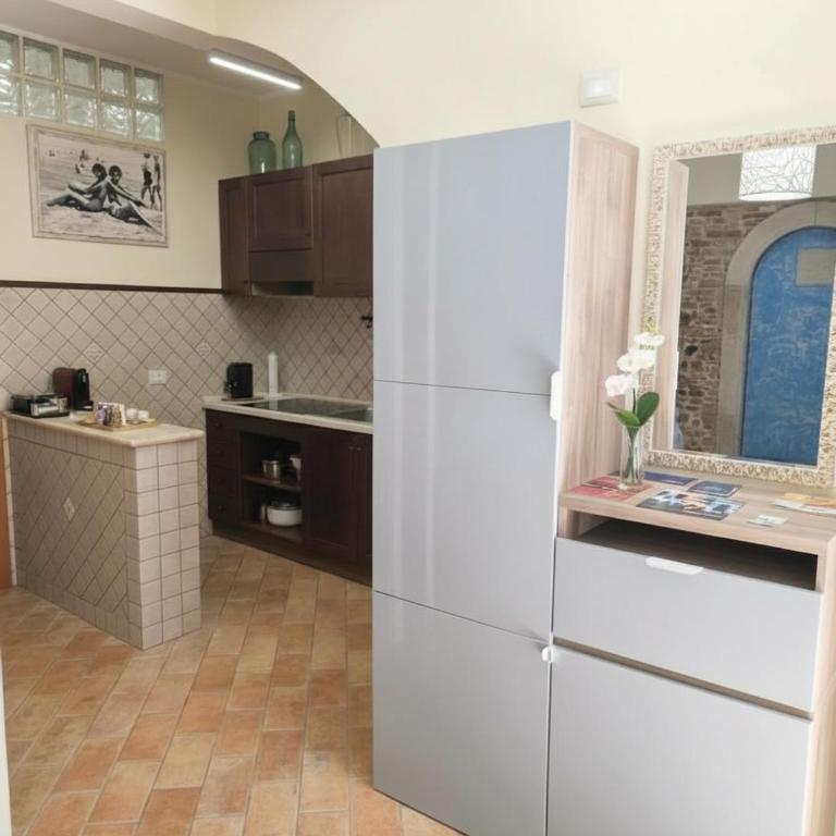 Dimora Sogno Suite - Casa con 1 Camera da Letto - 2