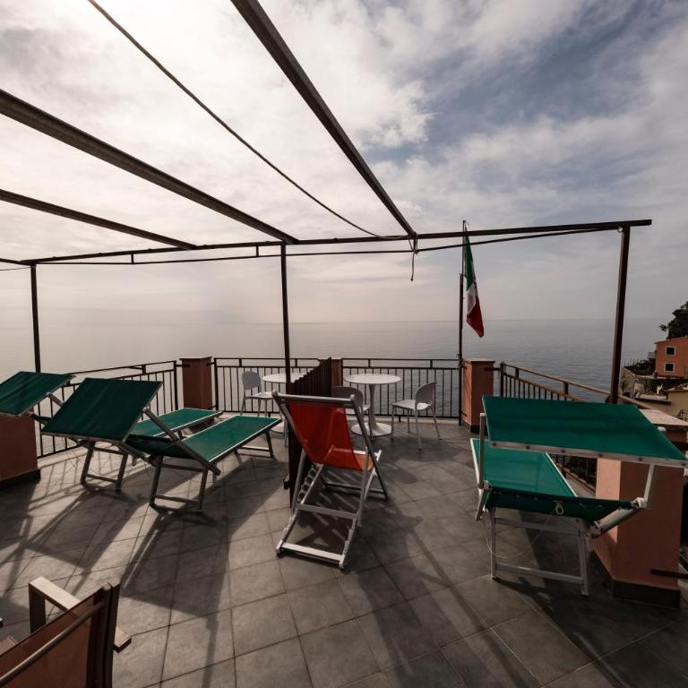 Affittacamere Elisabetta - Camera Matrimoniale con Balcone e Vista Mare - 25