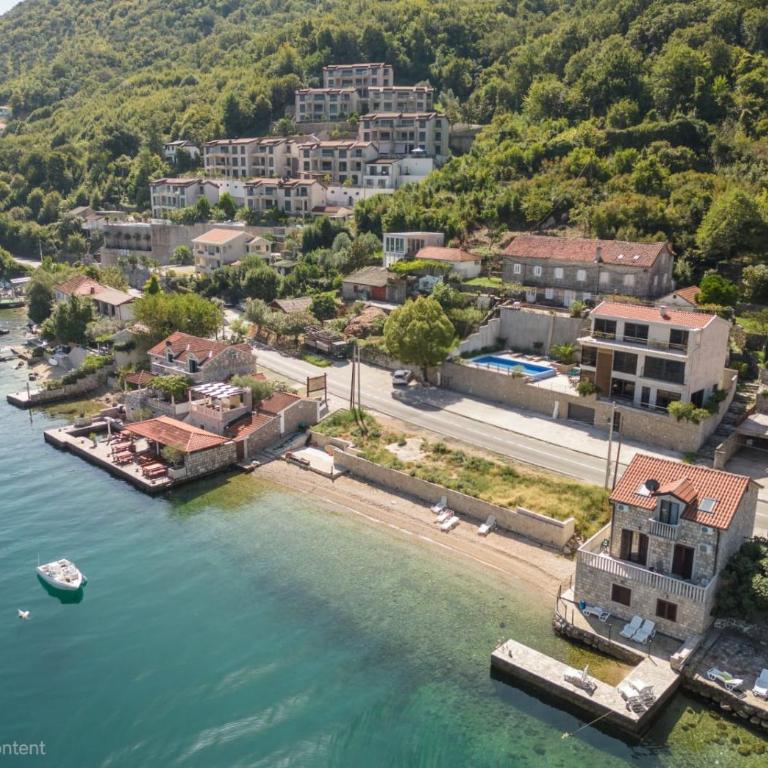 Seafront Villa with Private Beach & Pool in Kotor Bay, Villa Viborg - Villa with Private Pool - 9