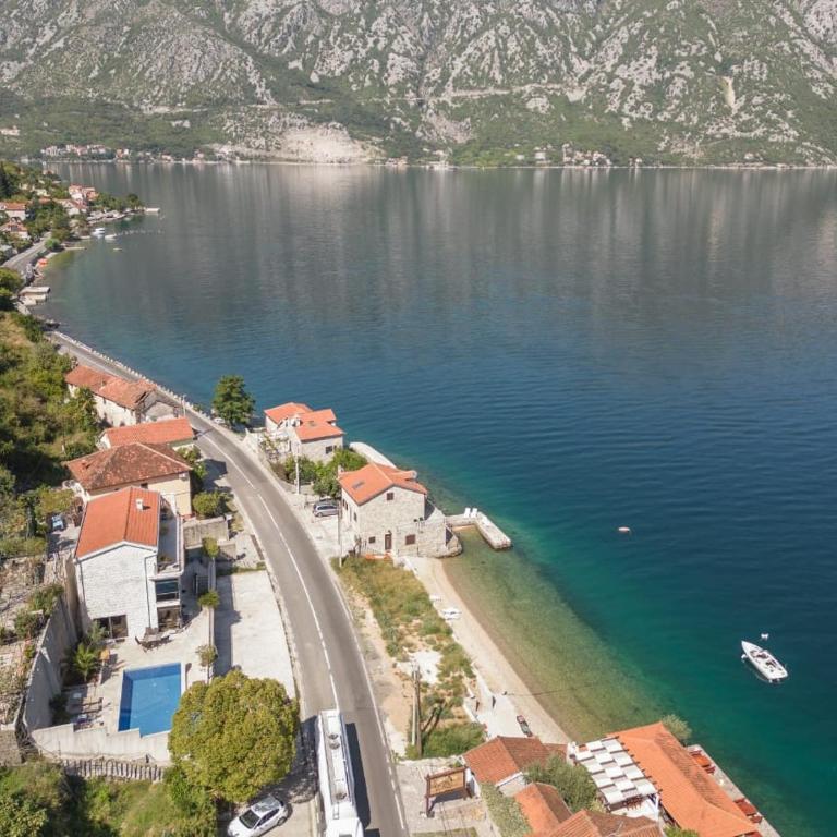 Seafront Villa with Private Beach & Pool in Kotor Bay, Villa Viborg - Villa with Private Pool - 13