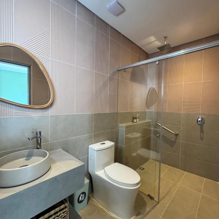 Apartahotel Manantial SAI - Habitación Cuádruple con baño privado - 12