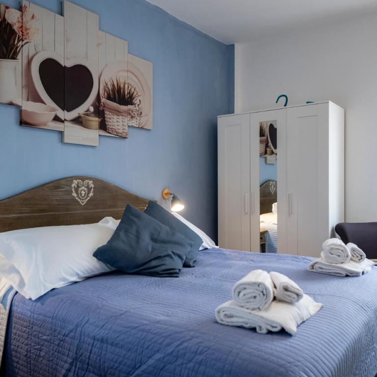 Pippo a Vernazza Rooms - Dreibettzimmer mit eigenem Bad - 7