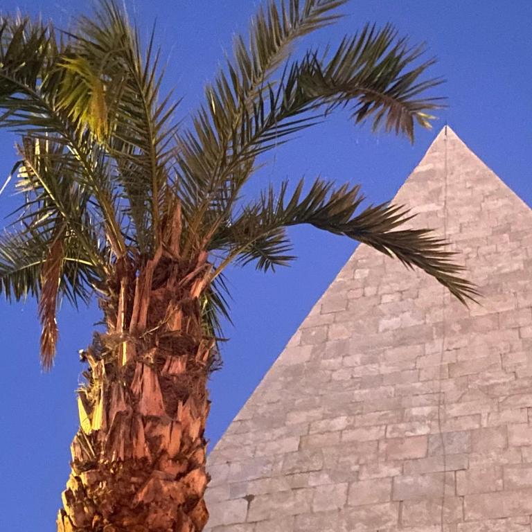 Piramide Rhome Apart - Appartamento - 44
