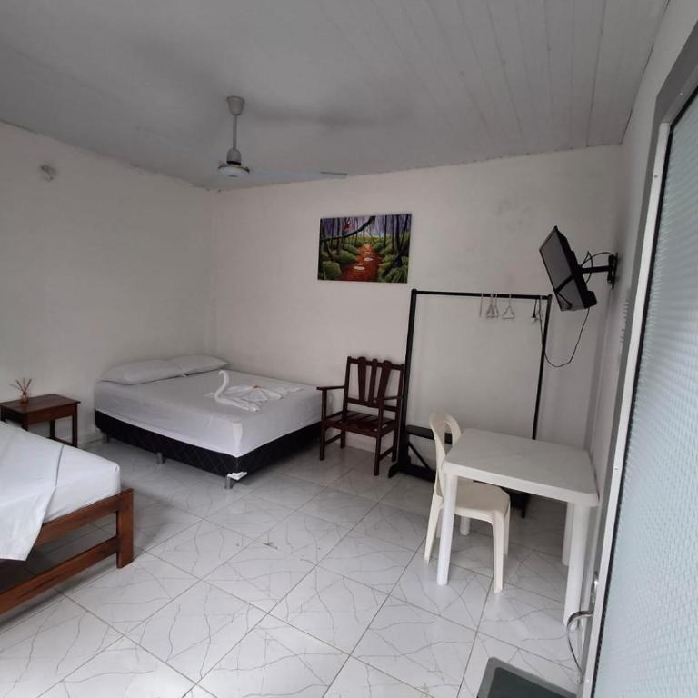 Heliconias Hotel - Habitación Deluxe (2 adultos + 1 niño) - 7