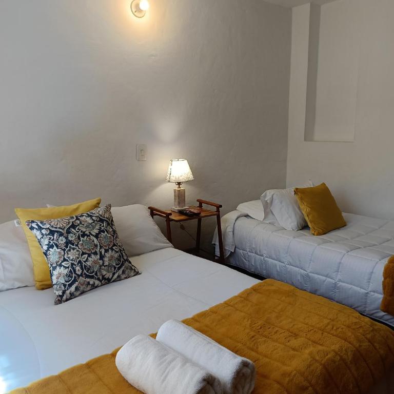 Apartamento Encantador familias con parqueadero a 4 cuadras de la plaza principal - Two-Bedroom Apartment - 11