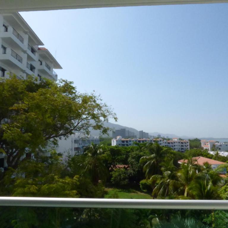 Costa Azul Suites 401 - Apartamento de 2 dormitorios con balcón - 55