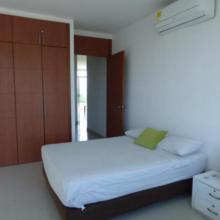 Costa Azul Suites 401 - Apartamento de 2 dormitorios con balcón - 62