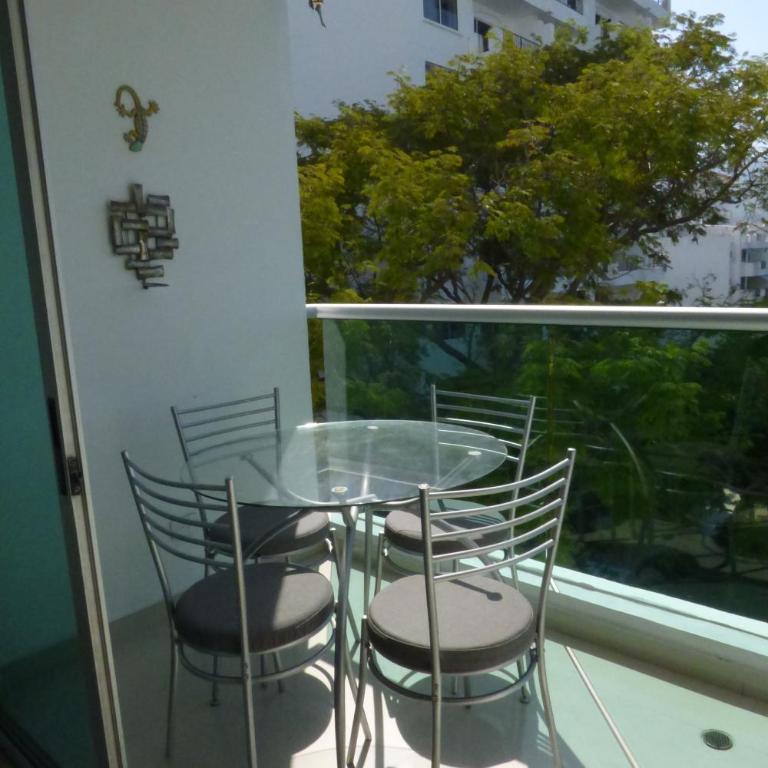 Costa Azul Suites 401 - Apartamento de 2 dormitorios con balcón - 72