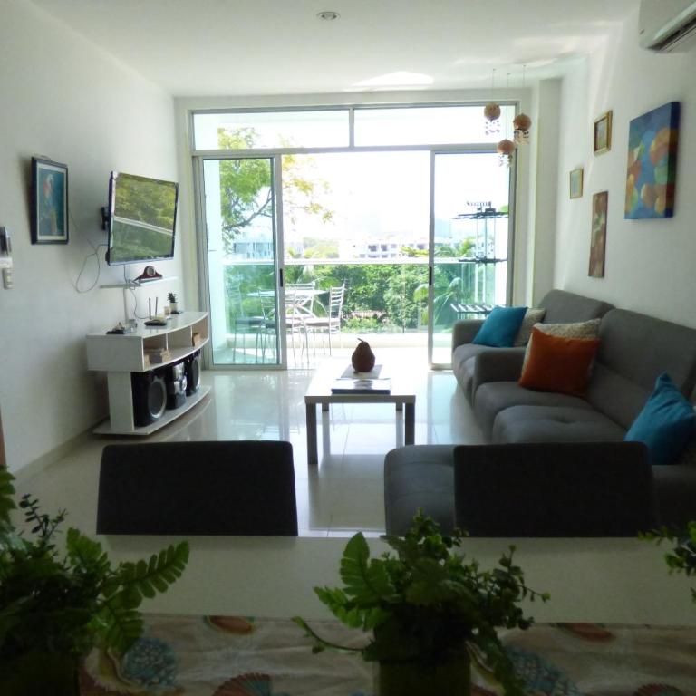 Costa Azul Suites 401 - Apartamento de 2 dormitorios con balcón - 87