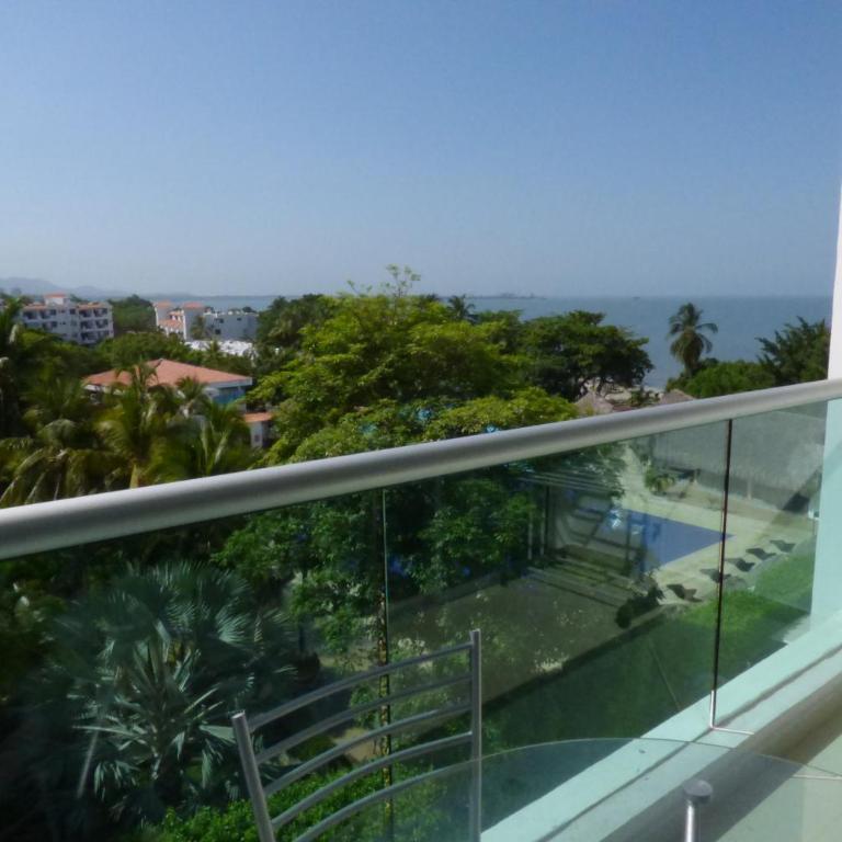 Costa Azul Suites 401 - Apartamento de 2 dormitorios con balcón - 94