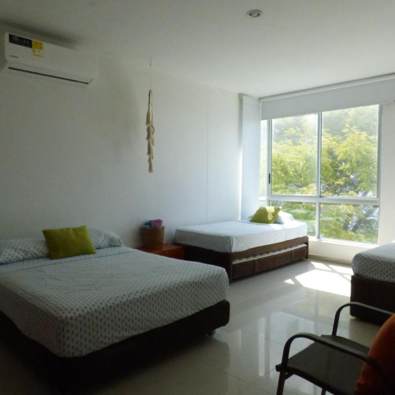 Costa Azul Suites 401 - Apartamento de 2 dormitorios con balcón - 90