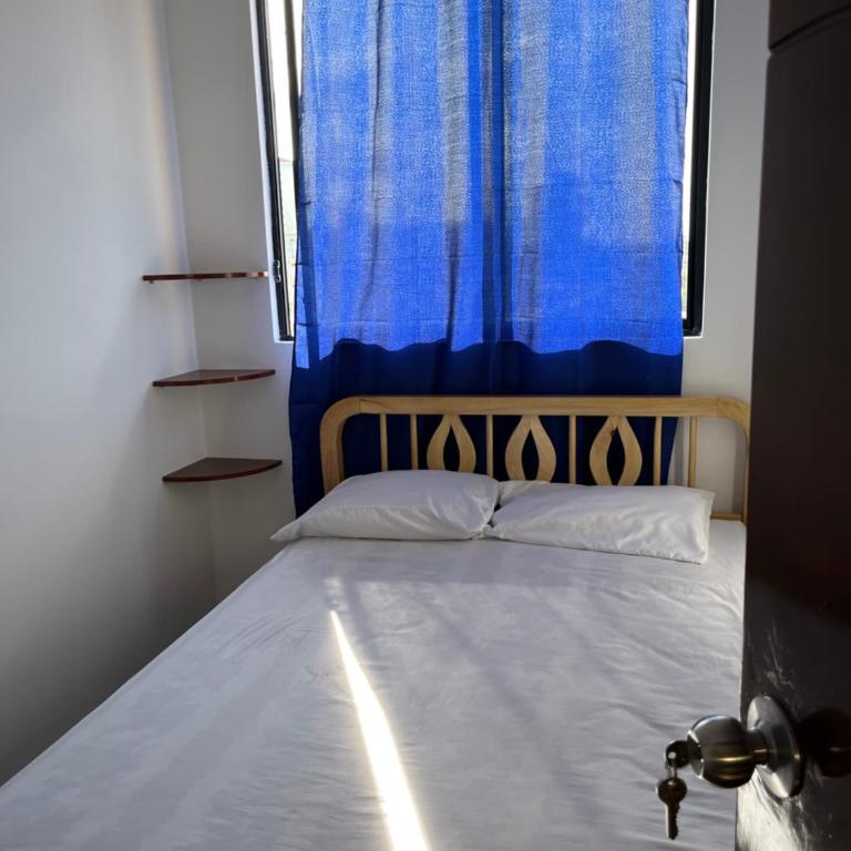 Condominio Tomebamba - One-Bedroom Apartment - 12