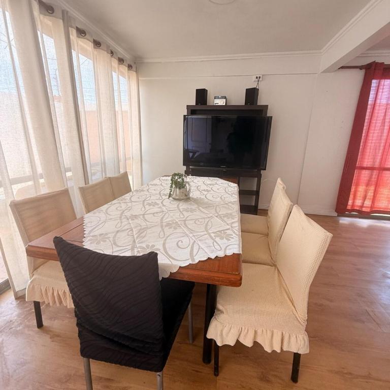 Amplios estacionamientos, gran piscina hasta 20P - Apartment - 10