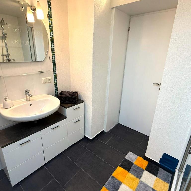 Über den Dächern Kemptens mit Panoramablick - Apartment mit 1 Schlafzimmer - 9