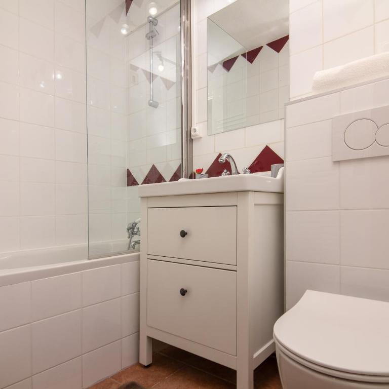 Résidence Le Château D86 Ski Retreat | Balcony & Views - Happy Rentals - Appartement avec Balcon - 6