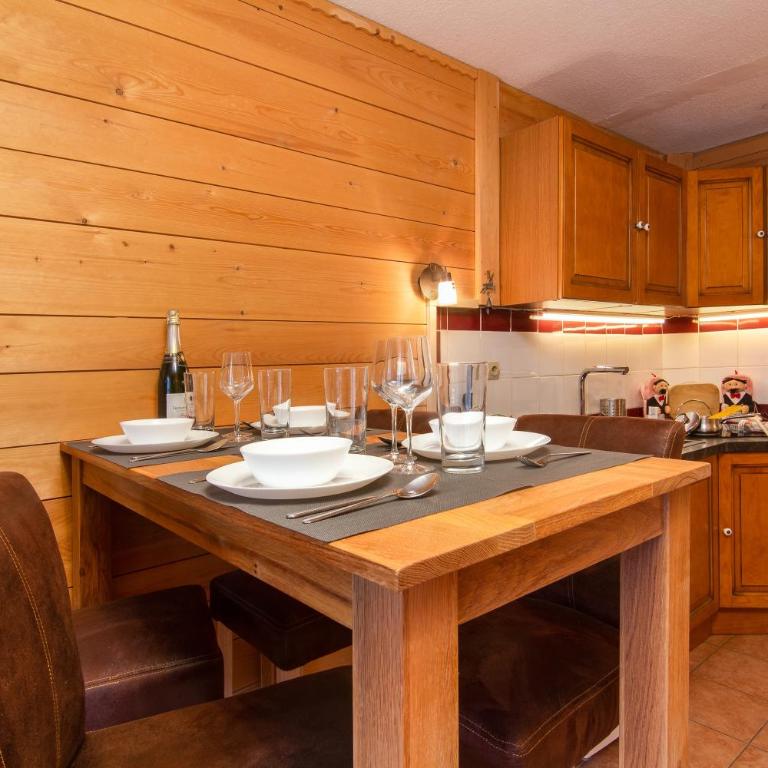 Résidence Le Château D86 Ski Retreat | Balcony & Views - Happy Rentals - Appartement avec Balcon - 10