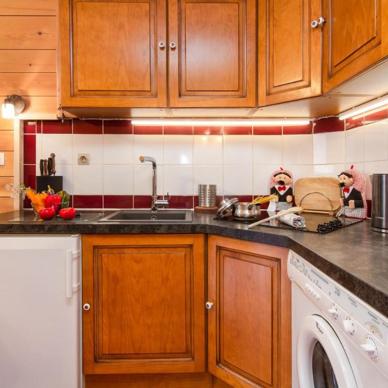 Résidence Le Château D86 Ski Retreat | Balcony & Views - Happy Rentals - Appartement avec Balcon - 11