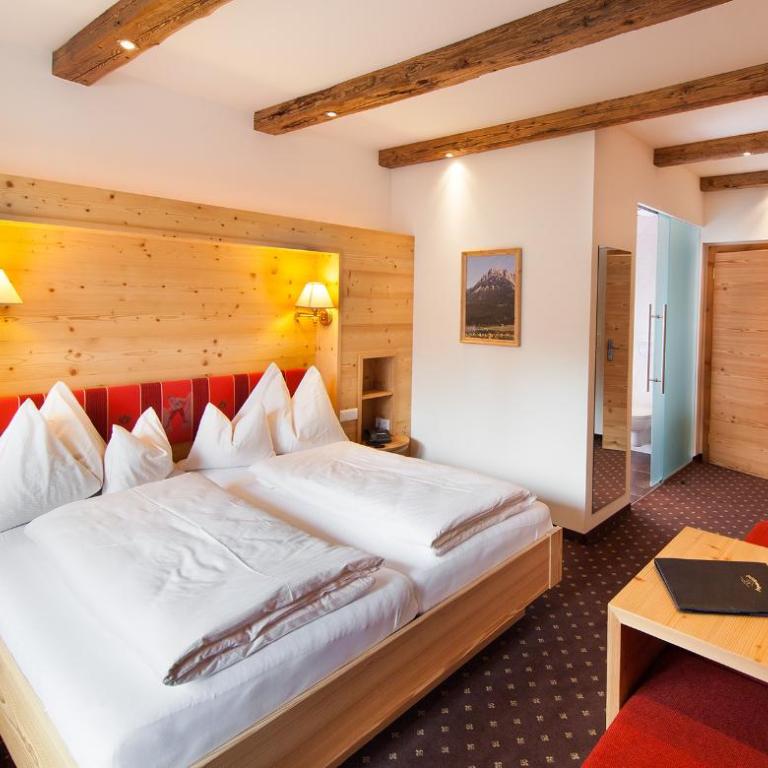 Landhotel Föhrenhof Ellmau - Standard Doppelzimmer - Hauptgebäude - 13
