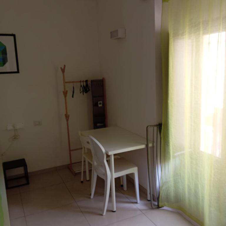 Casa vacanze TRINISULA Sicily home - Camera Familiare con Balcone - 5