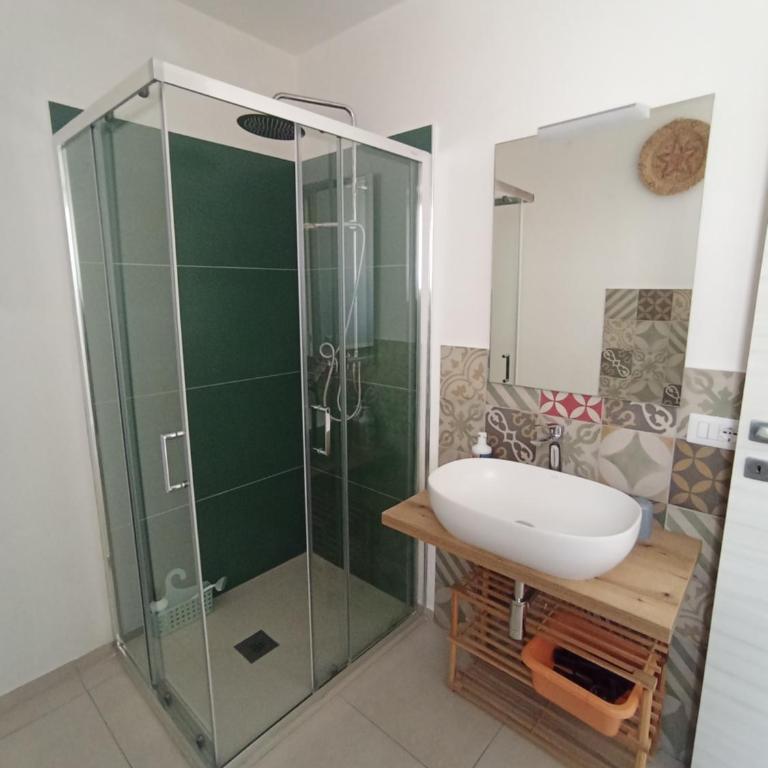 Casa vacanze TRINISULA Sicily home - Camera Familiare con Balcone - 6