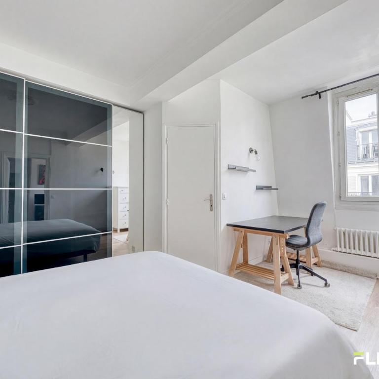 Charmant T2 lumineux dans le 17è quartier vivant - Appartement - 12