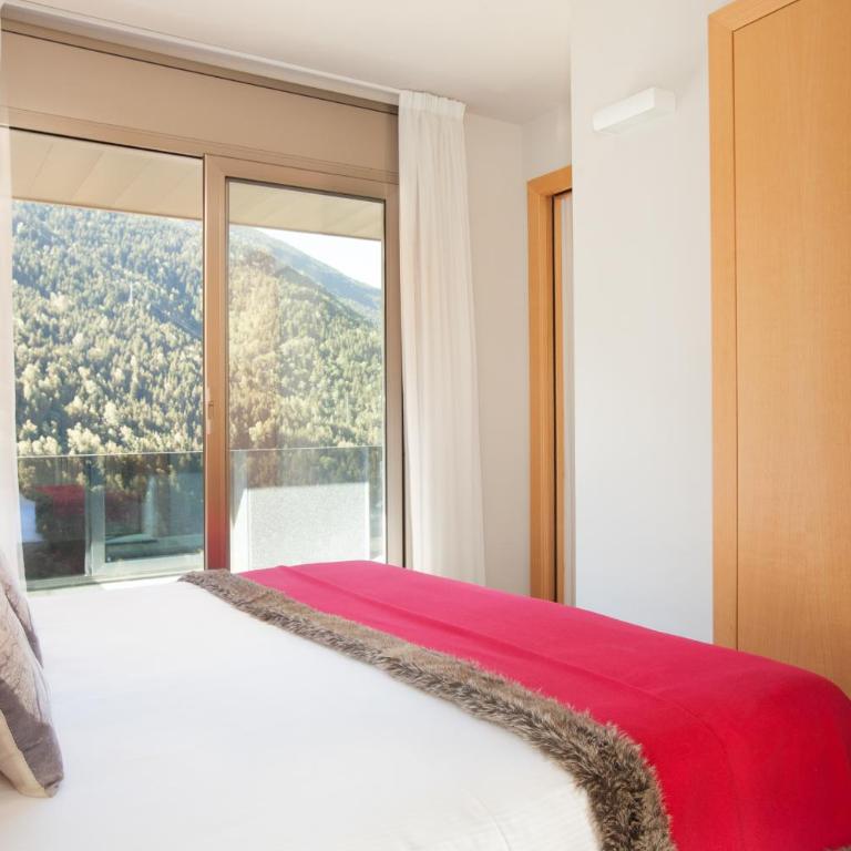 Tarter Mountain Suites - Appartamento con 1 Camera da Letto, Balcone e Vista Montagna - 5 Minuti in Auto dal Comprensorio Sciistico - 5