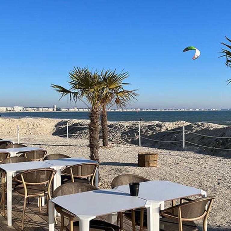 Appartement moderne, terrasse vue mer fabuleuse ! - Appartement 2 Chambres - 5