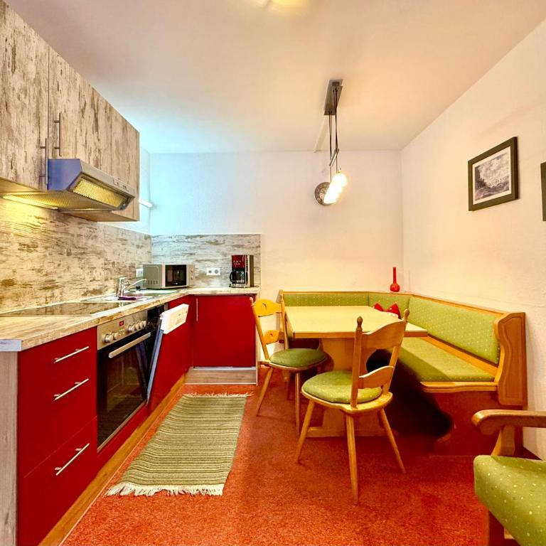 Landhaus Spielmannsau - Apartment mit 2 Schlafzimmern - 9