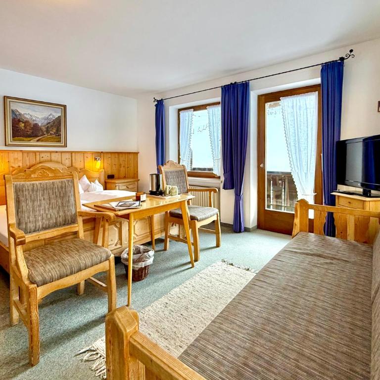 Landhaus Spielmannsau - Doppelzimmer - 7