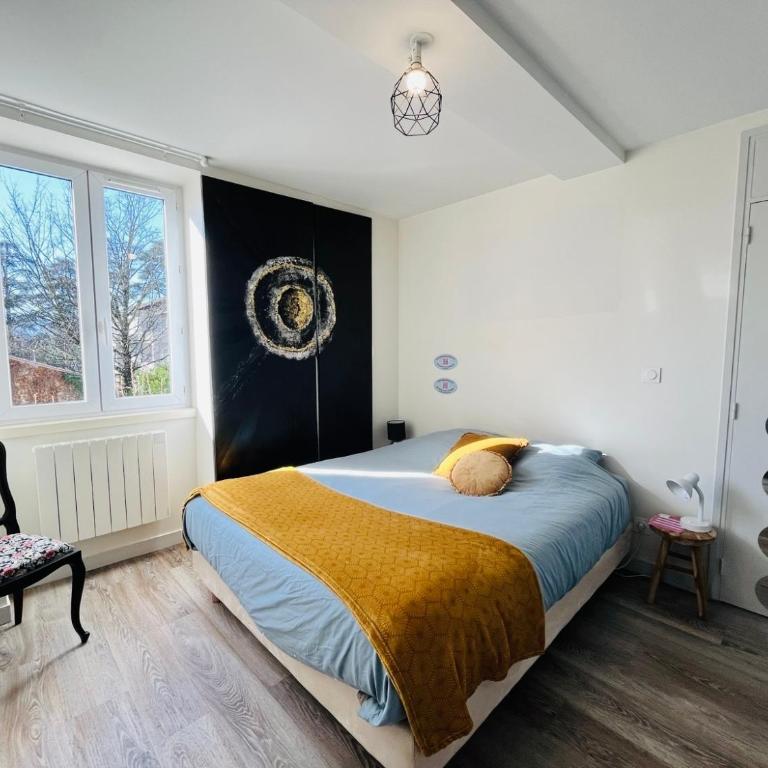 Le Cosy, Rives Entre Lyon et Grenoble, lit Queen 160, 4 pers, Calme côté jardin - Appartement 1 Chambre - 5