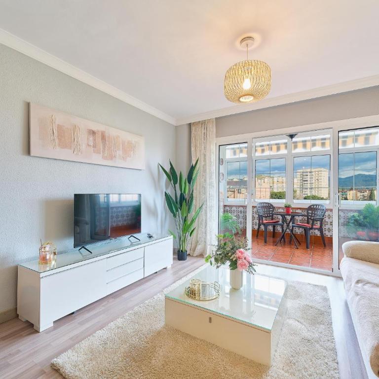 La Roca - Three-Bedroom Apartment - 29