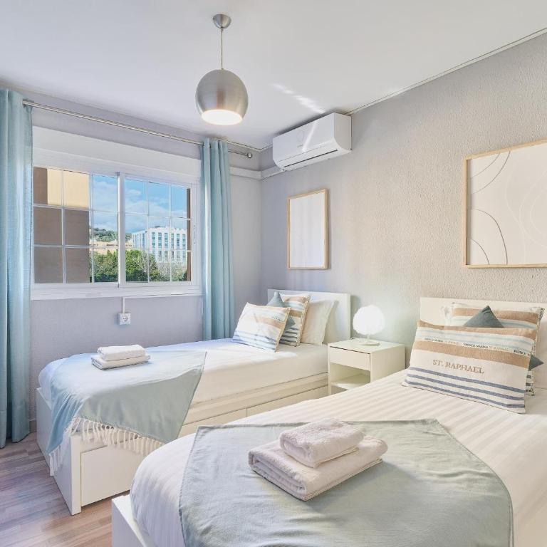 La Roca - Three-Bedroom Apartment - 39