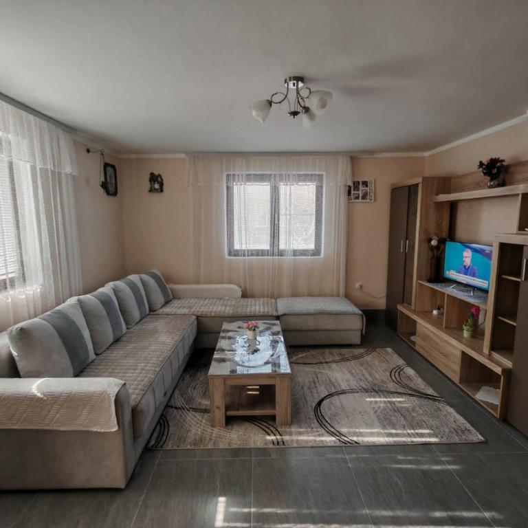 Konatar - One-Bedroom Apartment - 1