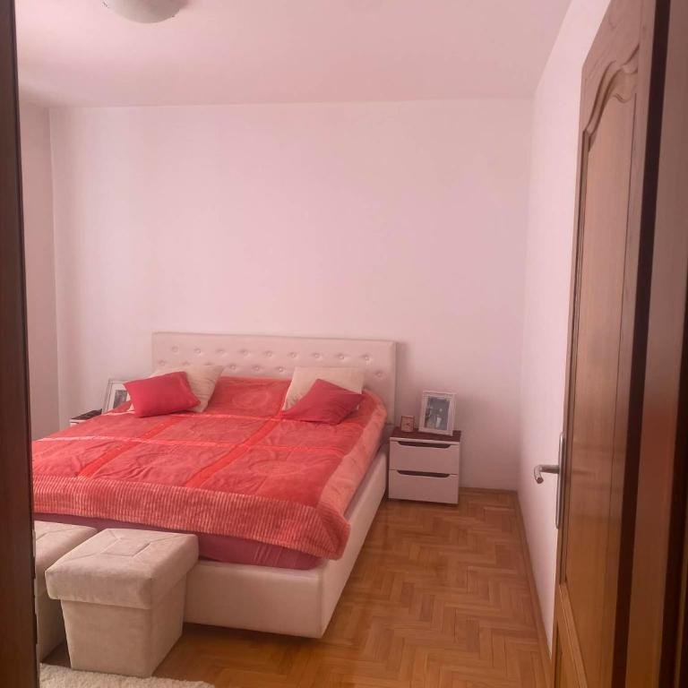 Stan u Sarajevu - One-Bedroom Apartment - 1