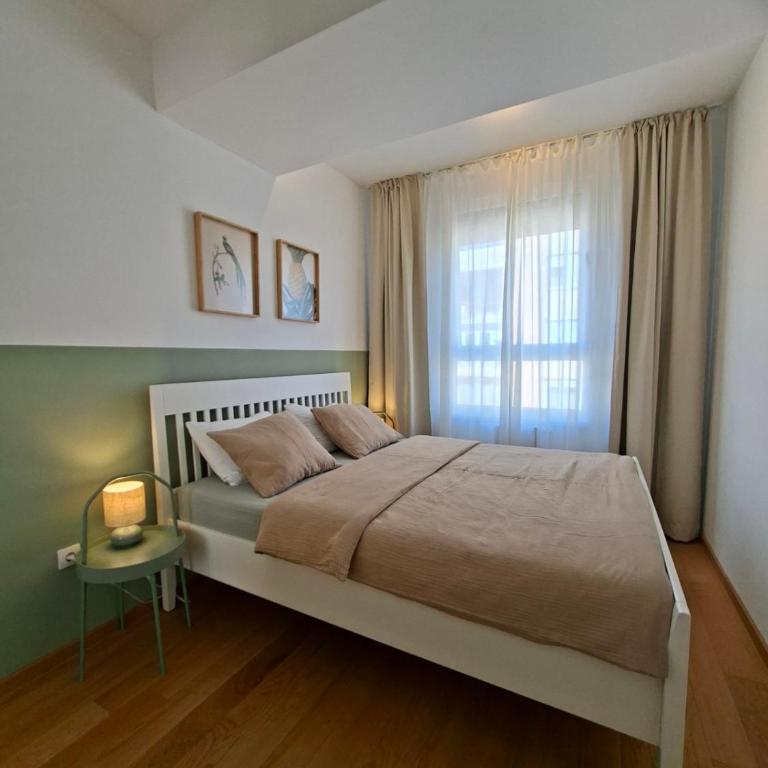 Olive NOOK - Two-Bedroom Apartment with Balcony - 13