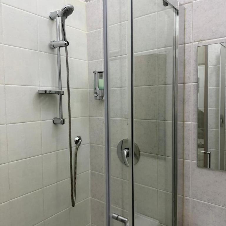 Kosmosuite con sauna e idromassaggio in camera - Suite Deluxe con Vasca Idromassaggio - 42