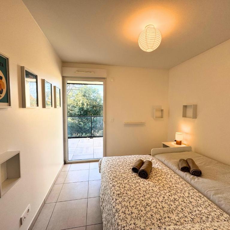 Spacieux duplex de standing avec piscine & parking - Apartamento de 3 dormitorios - 19