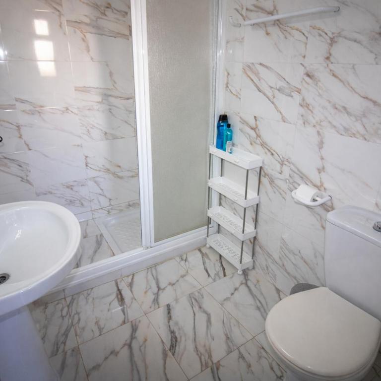 Romana Pool & Beach - PET FRIENDLY - Albert Villas - Apartment with Pool View - 10