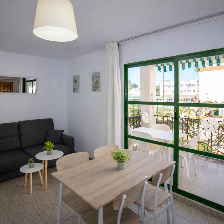 Romana Pool & Beach - PET FRIENDLY - Albert Villas - Apartment with Pool View - 3