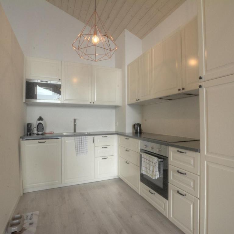 Antares 310 au centre a Anzere avec vue sur les Alpes - Apartment - 8