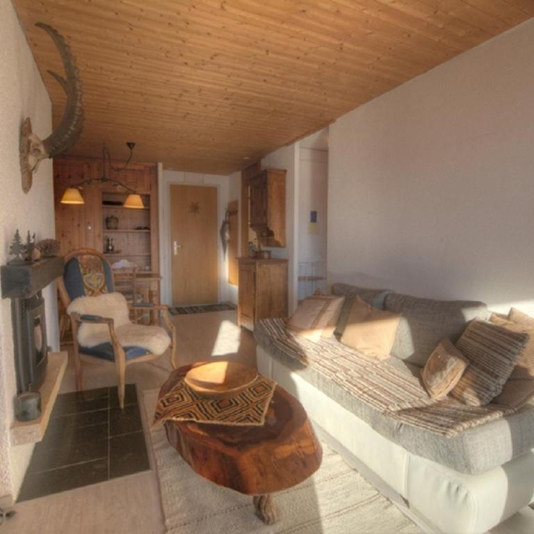 Appartement Gemeaux 204 sur la place du Village a Anzere avec vue sur les Alpes - Apartment - 2