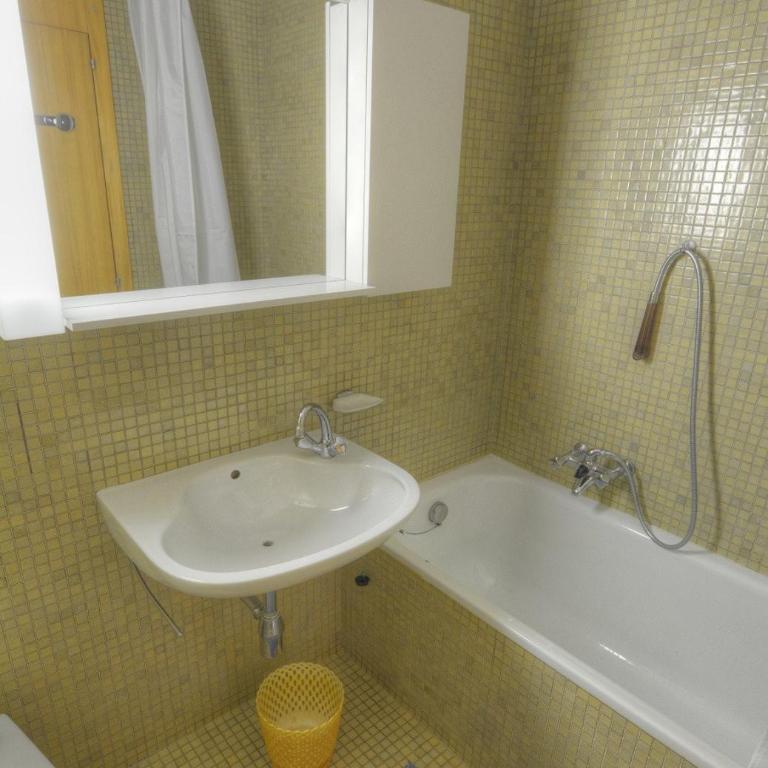Mercure 308 au centre a Anzere - Apartment - 8