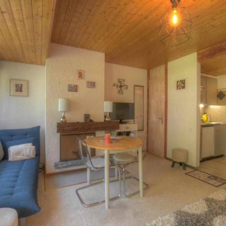 Sagittaire 309 sur la place du Village a Anzere - Studio - 3