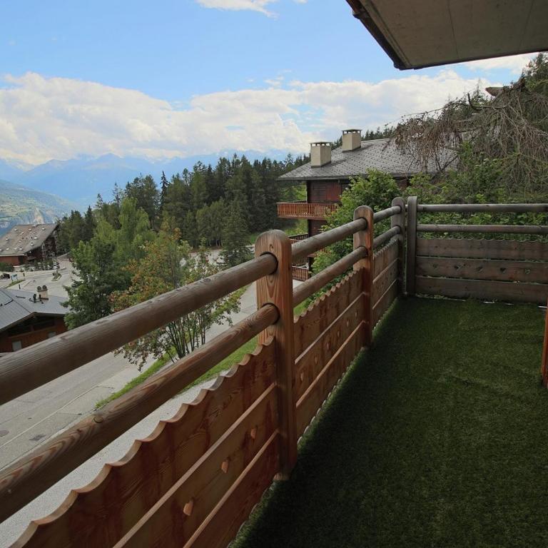 Asters 24 pres de la telecabine a Anzere avec vue sur les Alpes - Apartment - 14