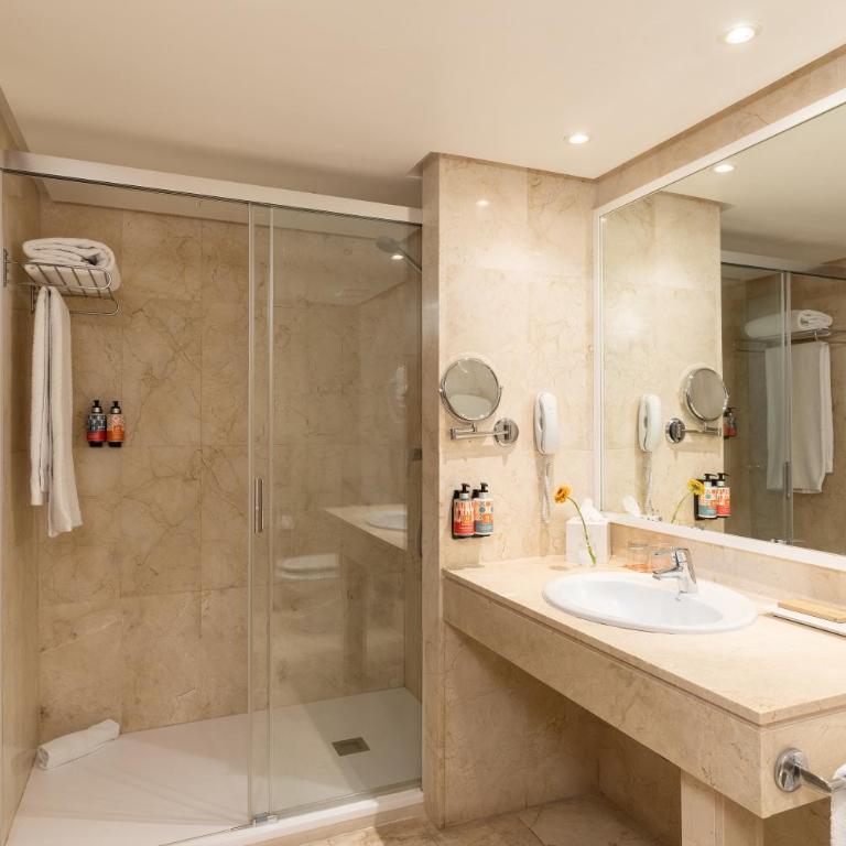 Hesperia Mallorca - Suite de 2 dormitorios - 8