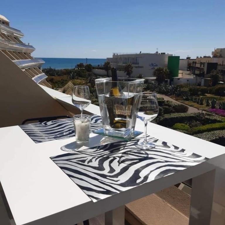 Ô Parfum des Désirs Heliopolis Studio élégant proche plage - Appartement - 4