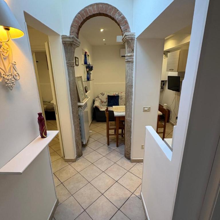 Apartment Close Guglie Bridge - Appartamento con 2 Camere da Letto - 5