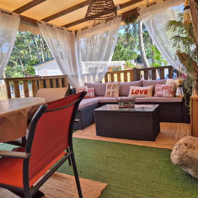 Un toit sur le bassin les Embruns - Mobile Home - 2