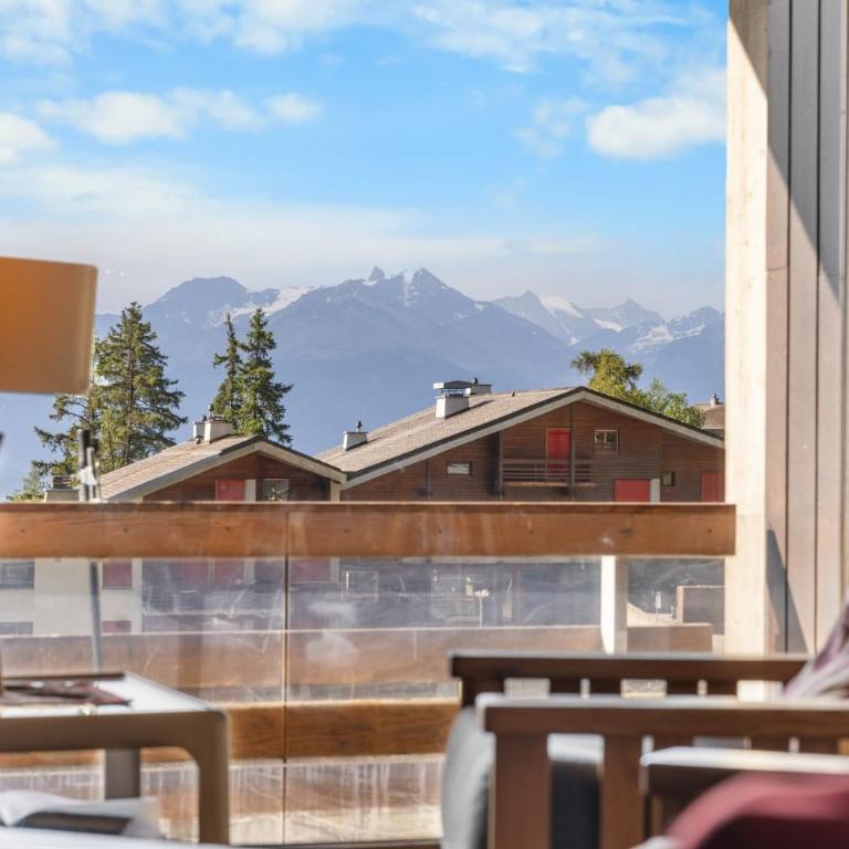 Emeraudes 404A pres de la telecabine a Anzere avec vue sur les Alpes - Apartment - 4